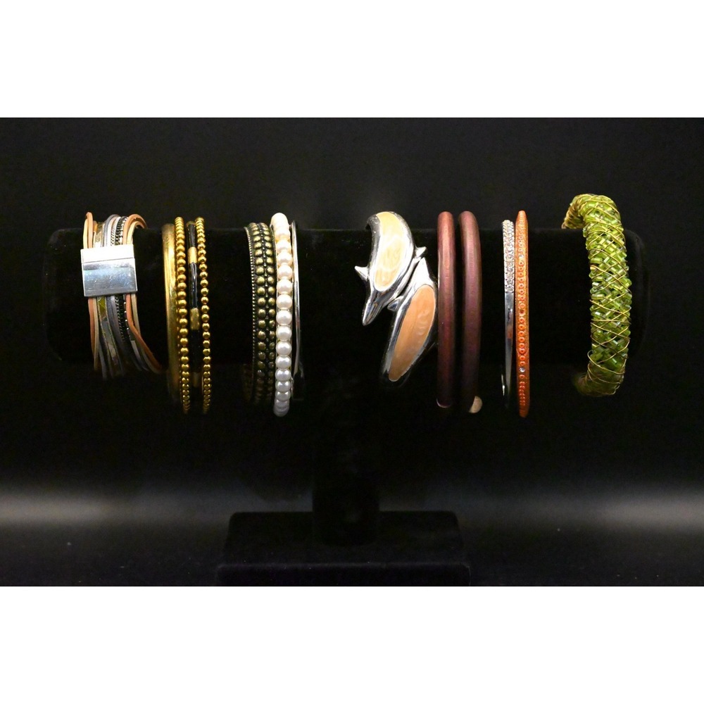 Vintage & Modern Bracelet Lot Mixed Jewelry Accessories Fashion Outfit Accent